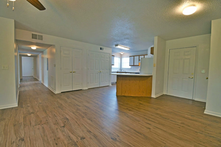 Pine_Trace-Interior-Living-1839-1200w